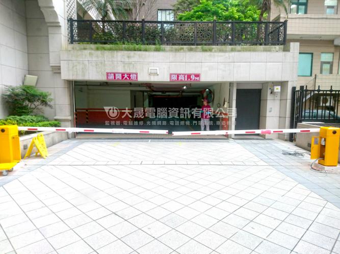 eTag車道管制工程▸杜拜美學社區part2 eTag車道管制工程▸杜拜美學社區part2